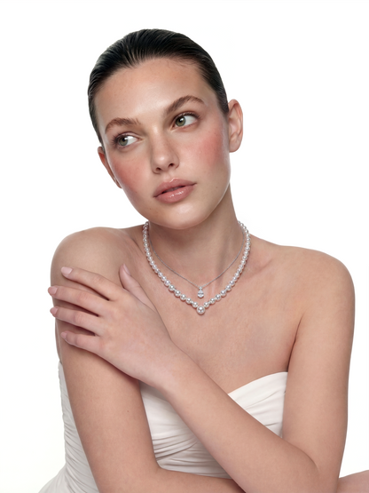 Noemie Graduated Pearl Necklace