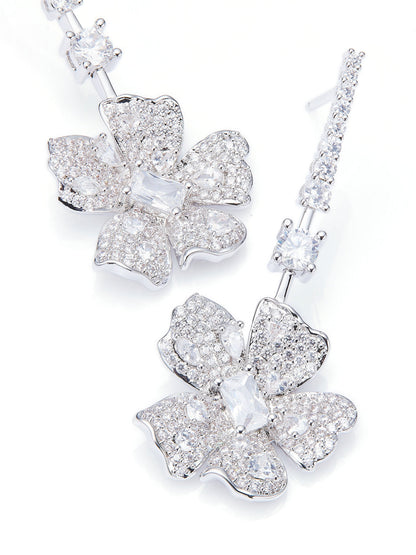 Isadora Floral White Earrings