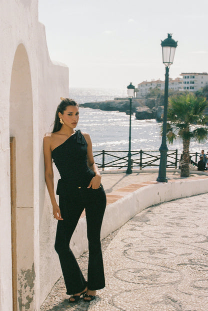 Liu Top (Black)