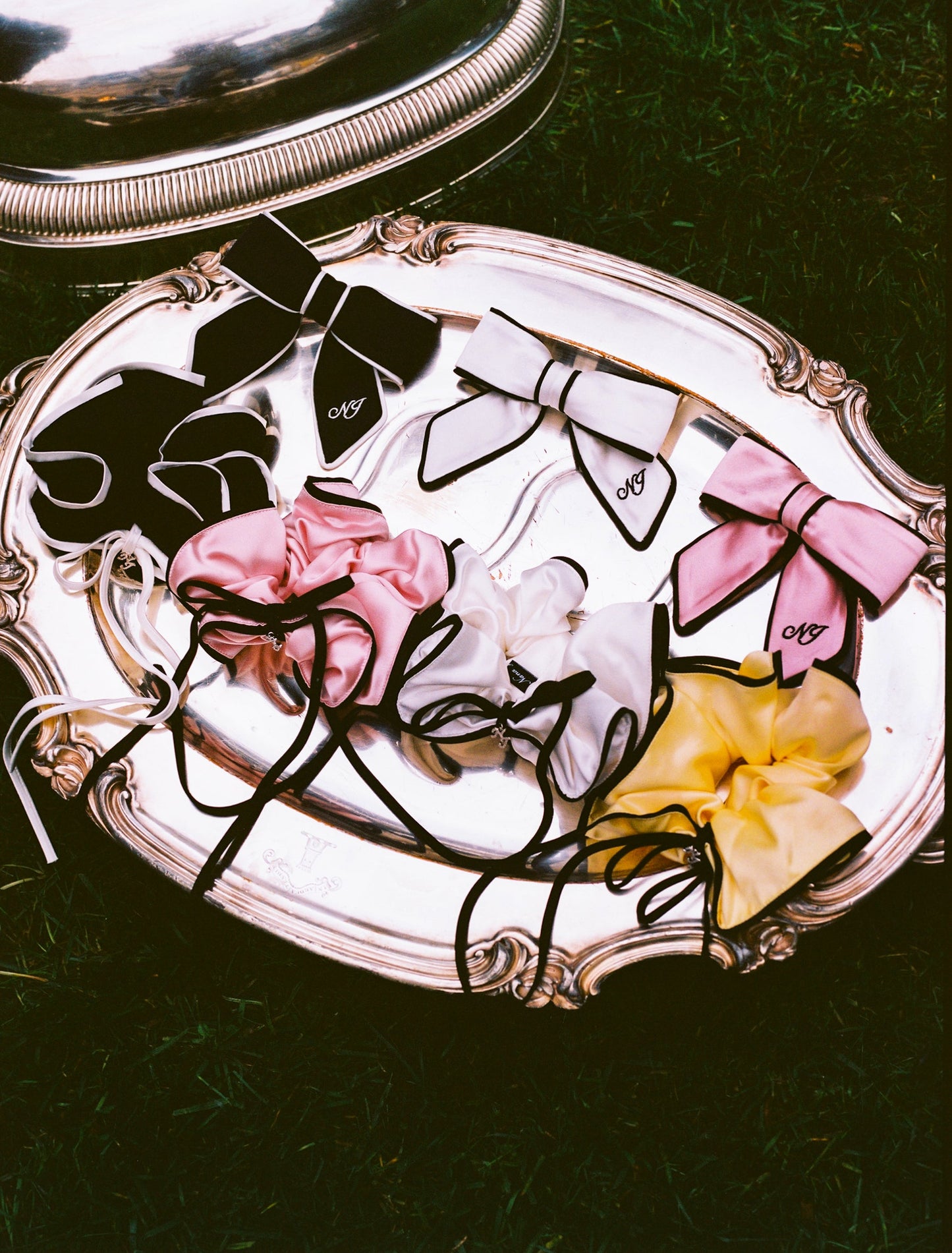 Marlene Scrunchie (White)
