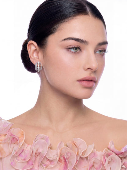 Fauna Pearl White Earrings