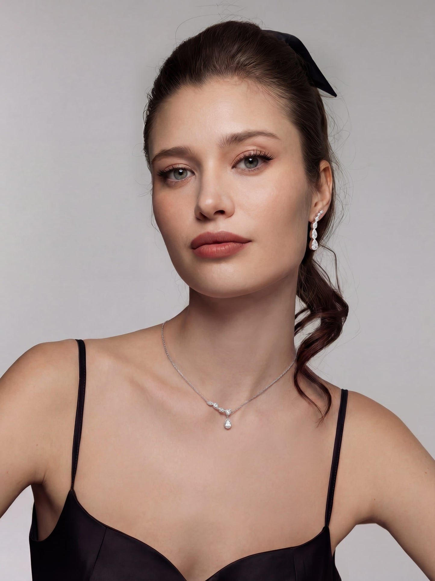 Mirabelle Teardrop Necklace