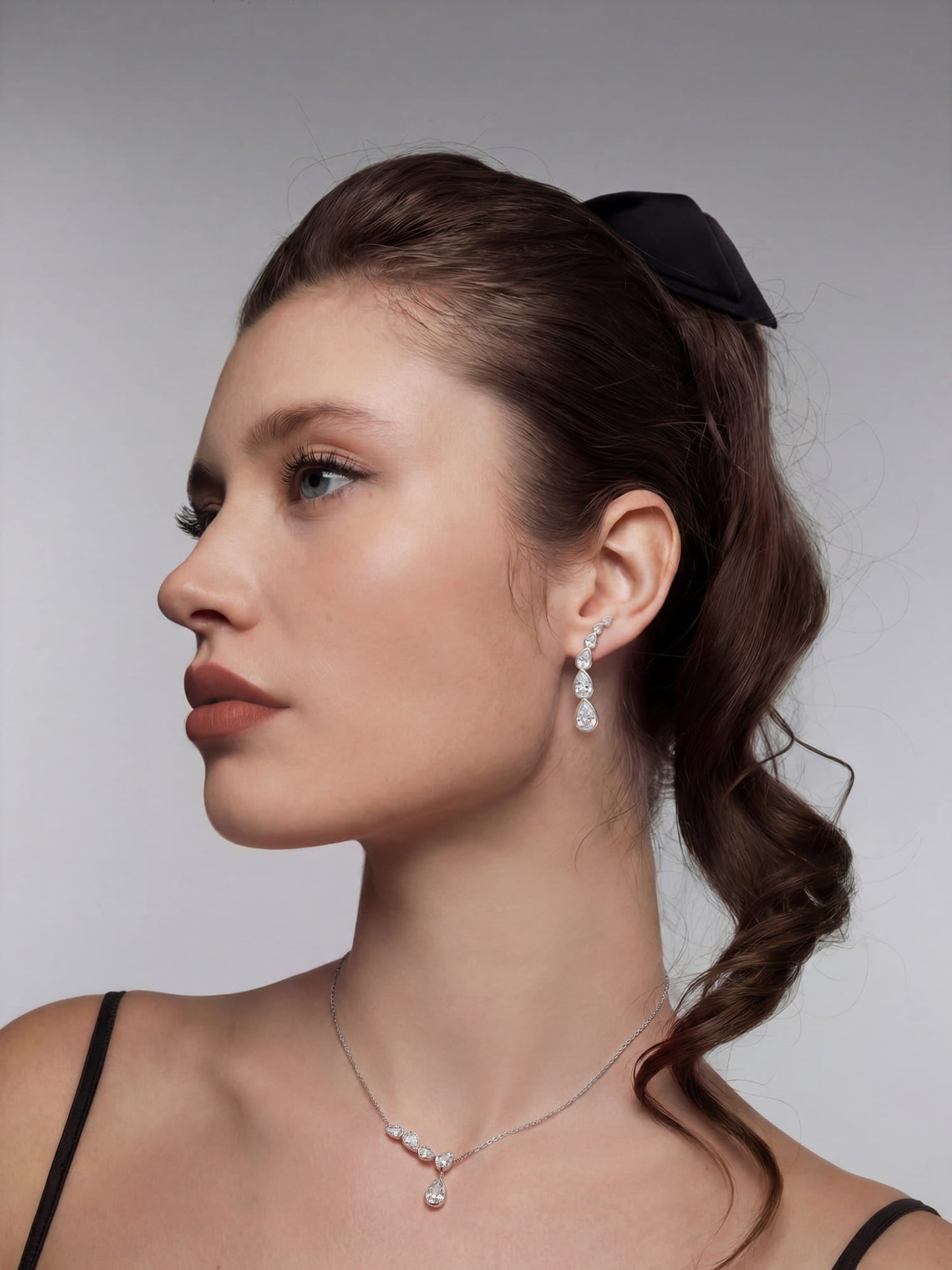 Mirabelle Teardrop Earrings