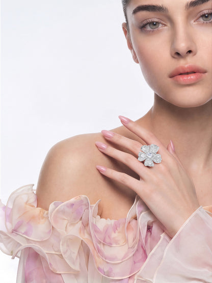 Lyra Floral White Ring